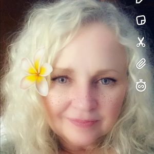 Meet your Posher, Cathy